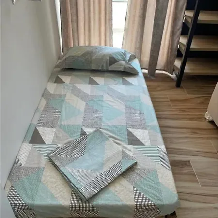 Saranda Holiday Apartment 아파트