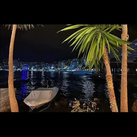 Saranda Holiday Apartment 아파트 *