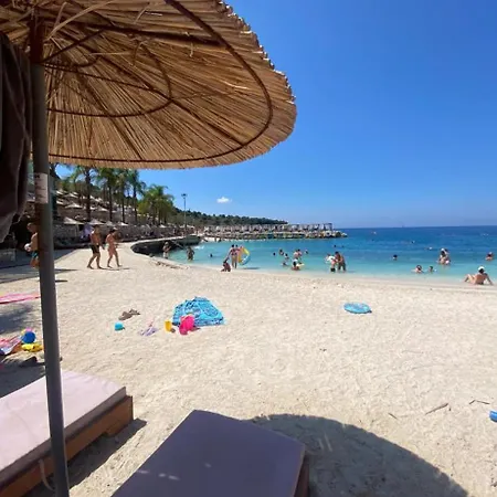 Saranda Holiday Apartment 아파트